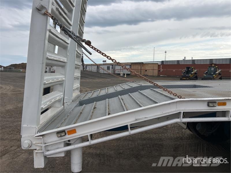 Kenworth K104 6x4 Sleeper Equipment Transport Truck Other trucks