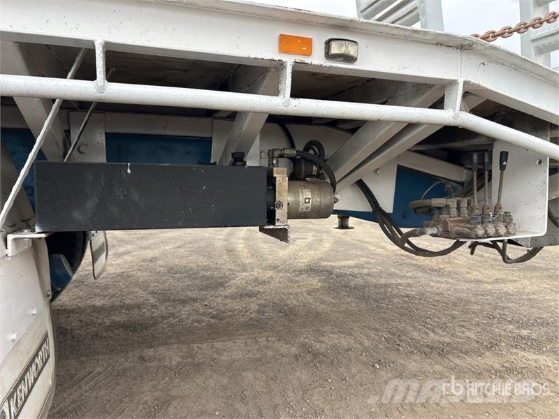 Kenworth K104 6x4 Sleeper Equipment Transport Truck Other trucks