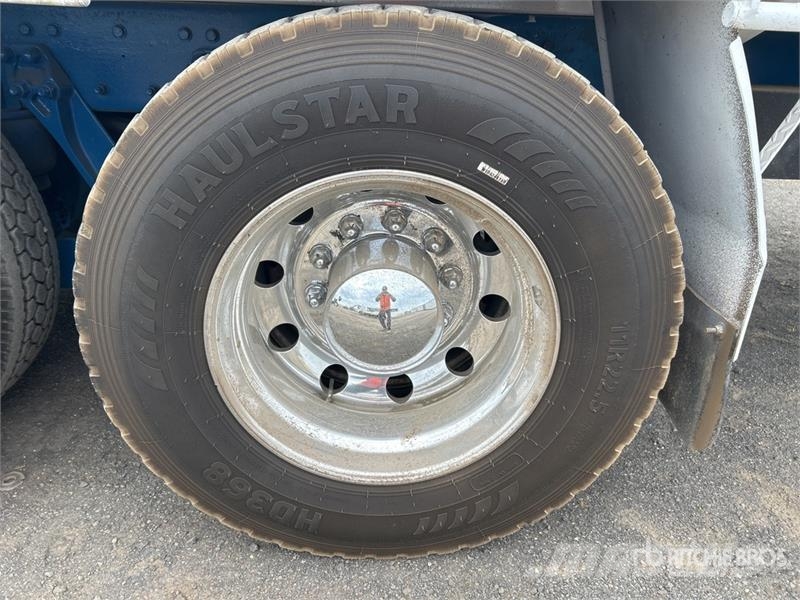 Kenworth K104 6x4 Sleeper Equipment Transport Truck Other trucks
