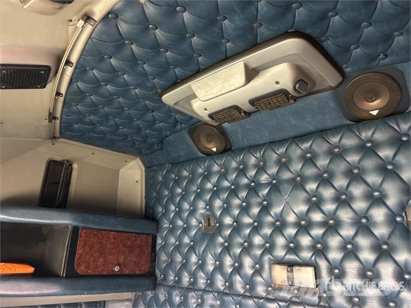 Kenworth K104 6x4 Sleeper Equipment Transport Truck Other trucks