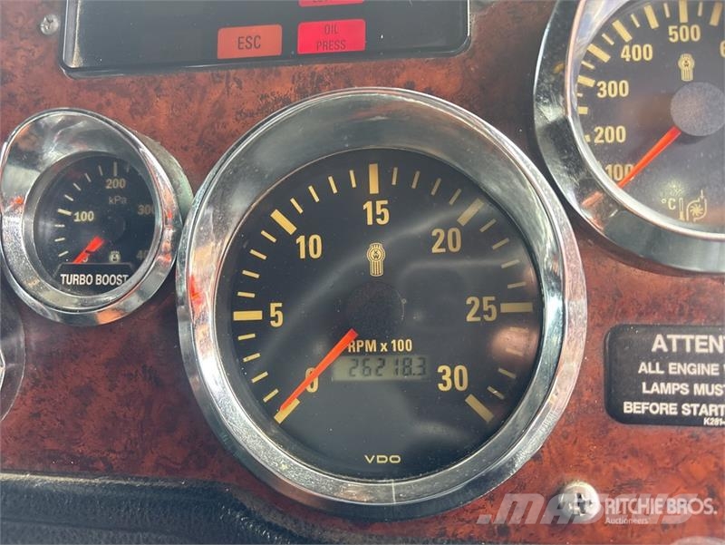 Kenworth K200 Autotractoare