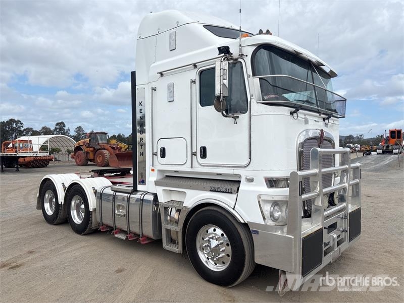 Kenworth K200 Autotractoare
