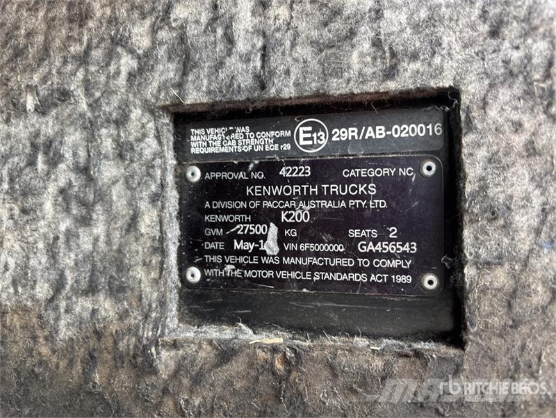Kenworth K200 Autotractoare