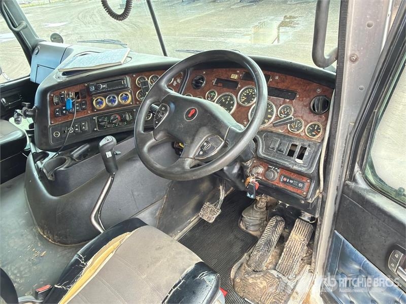 Kenworth K200 6x4 T/A Dump Truck Tipper trucks