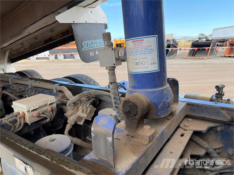 Kenworth K200 6x4 T/A Dump Truck Tipper trucks
