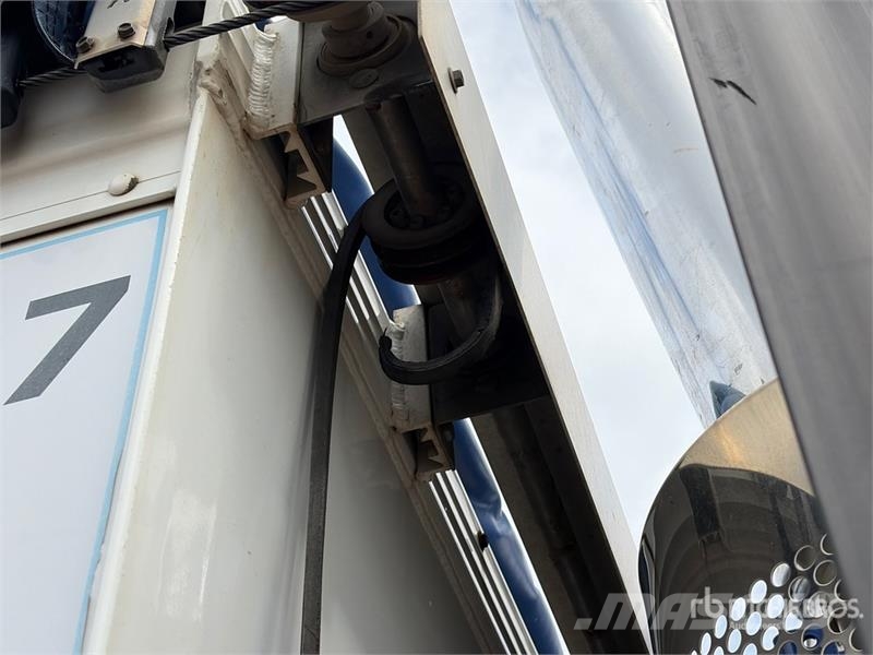 Kenworth K200 6x4 T/A Dump Truck Tipper trucks