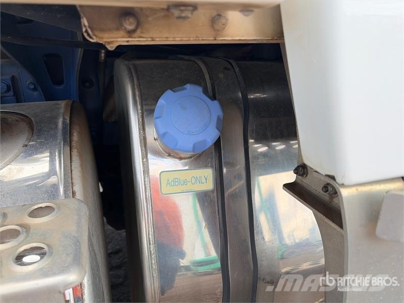 Kenworth K200 6x4 T/A Dump Truck Tipper trucks