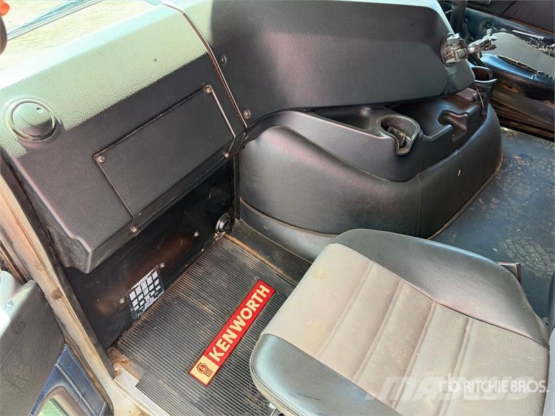 Kenworth K200 6x4 T/A Dump Truck Tipper trucks