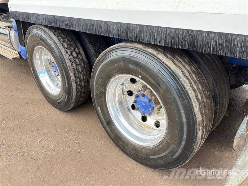 Kenworth K200 6x4 T/A Dump Truck Tipper trucks