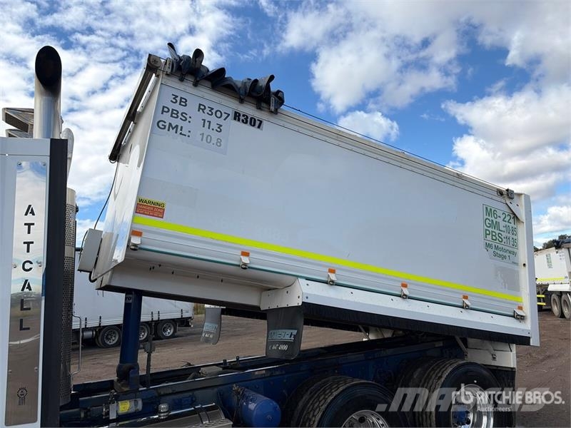 Kenworth K200 6x4 T/A Dump Truck Tipper trucks