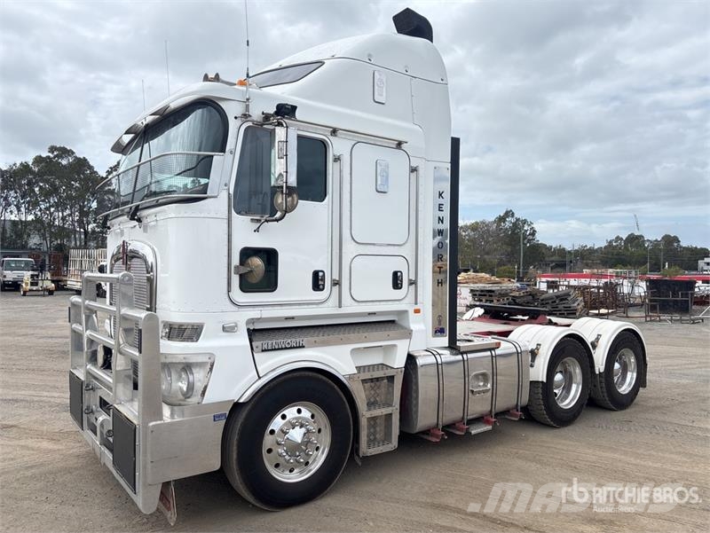 Kenworth K200 Aerodyne 6x4 T/A Sleeper Truck Tractor Truck Tractor Units