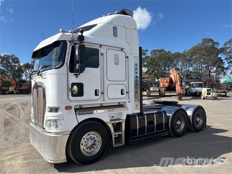 Kenworth K200 Aerodyne 6x4 T/A Sleeper Truck Tractor Truck Tractor Units