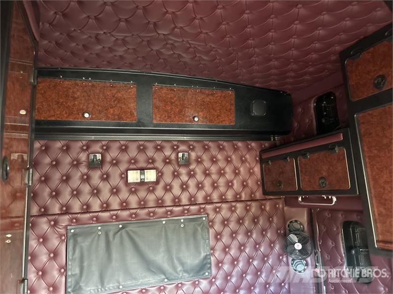 Kenworth K200 Big Cab Aerodyne 6x4 T/A Sleeper Truck Tracto Cabezas tractoras