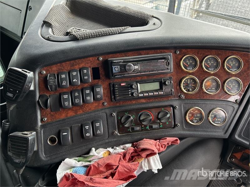 Kenworth K200 Big Cab Aerodyne 6x4 T/A Sleeper Truck Tracto Prime Movers