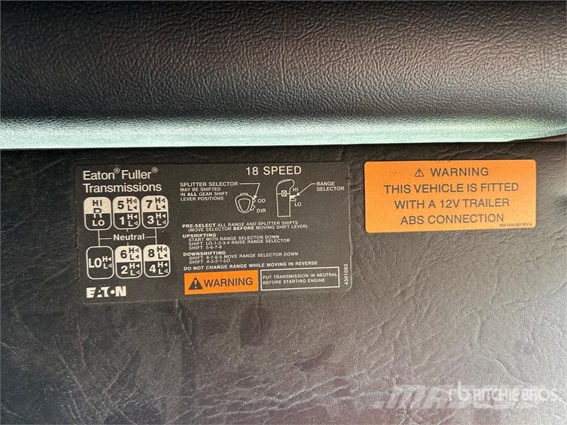 Kenworth K200 Big Cab Aerodyne 6x4 T/A Sleeper Truck Tracto Ťahače