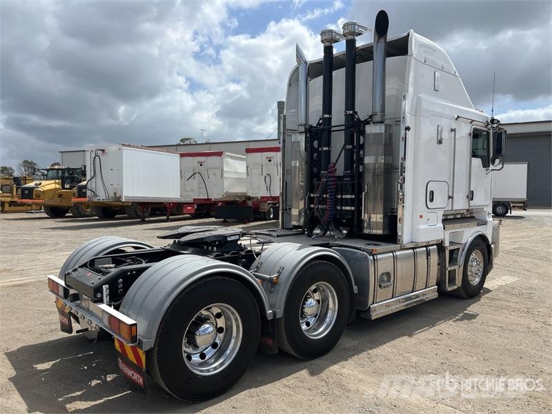 Kenworth K200 Big Cab Aerodyne 6x4 T/A Sleeper Truck Tracto Ťahače