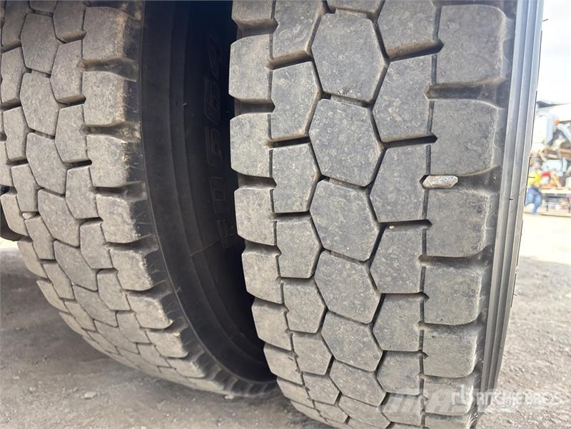 Kenworth K200 Big Cab Aerodyne 6x4 T/A Sleeper Truck Tracto 트랙터 유닛
