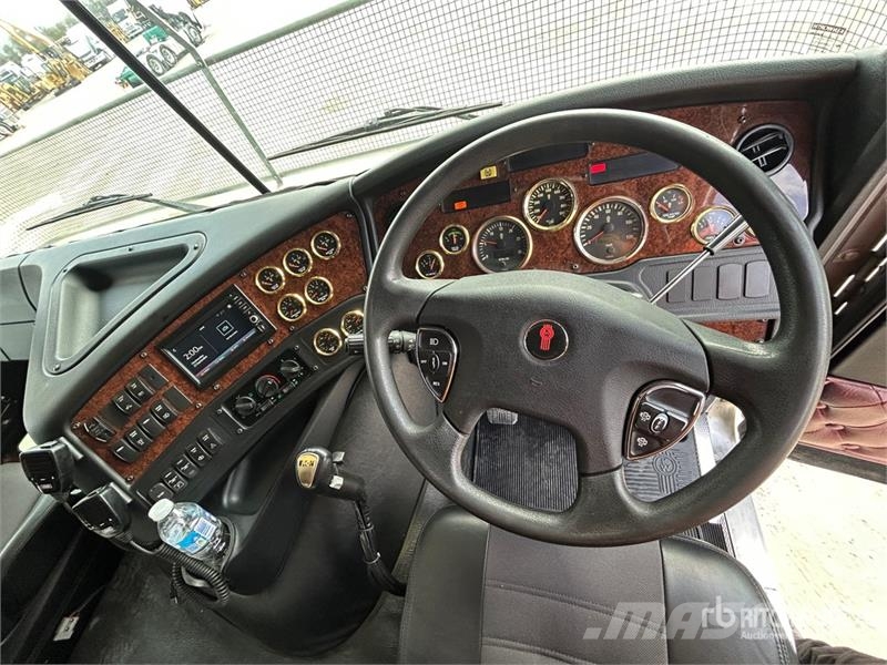 Kenworth K200 Big Cab Aerodyne 6x4 T/A Sleeper Truck Tracto Ťahače
