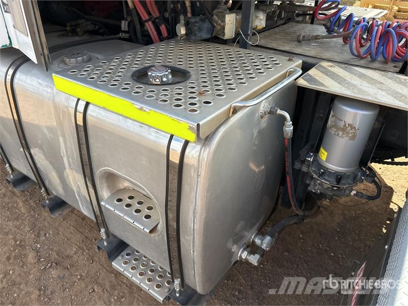 Kenworth K200 Big Cab Aerodyne 6x4 T/A Sleeper Truck Tracto Cabezas tractoras