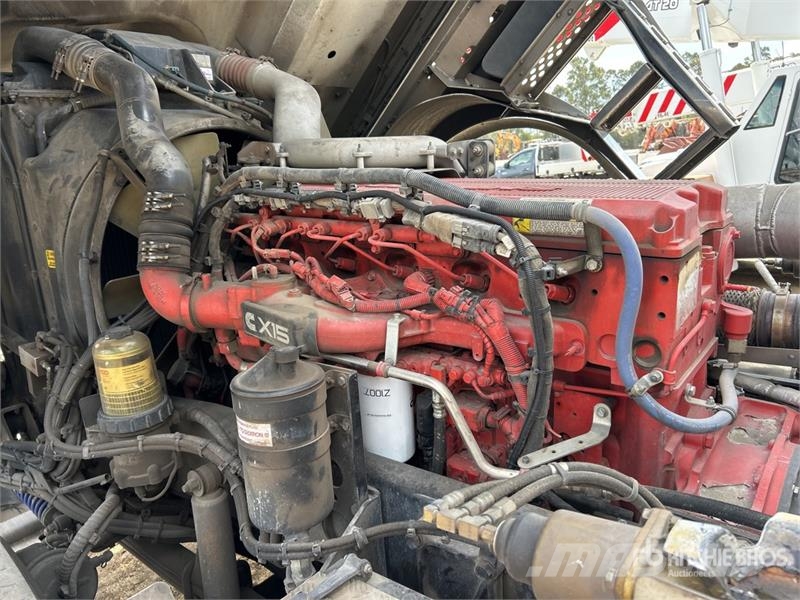 Kenworth K200 Big Cab Aerodyne 6x4 T/A Sleeper Truck Tracto Ťahače