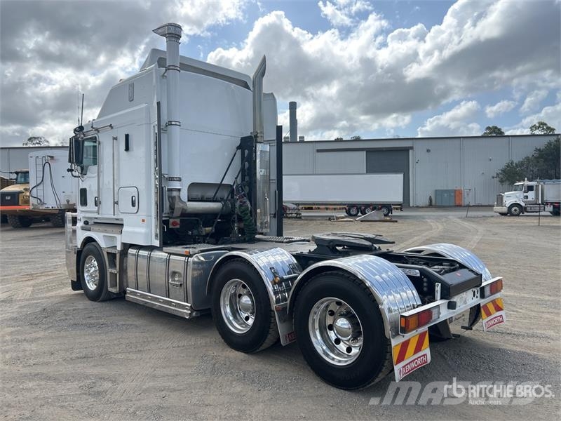 Kenworth K200 Big Cab Aerodyne 6x4 T/A Sleeper Truck Tracto Ťahače