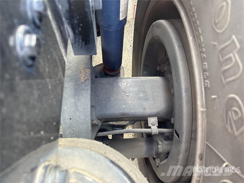 Kenworth K200 Big Cab Aerodyne 6x4 T/A Sleeper Truck Tracto 트랙터 유닛