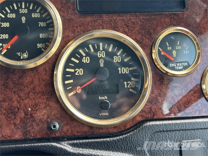 Kenworth K200 Big Cab Aerodyne 6x4 T/A Sleeper Truck Tracto Ťahače