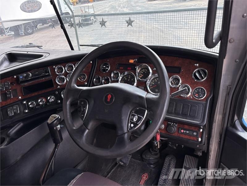 Kenworth K200 Big Cab Aerodyne 6x4 T/A Sleeper Truck Tracto Ciągniki siodłowe