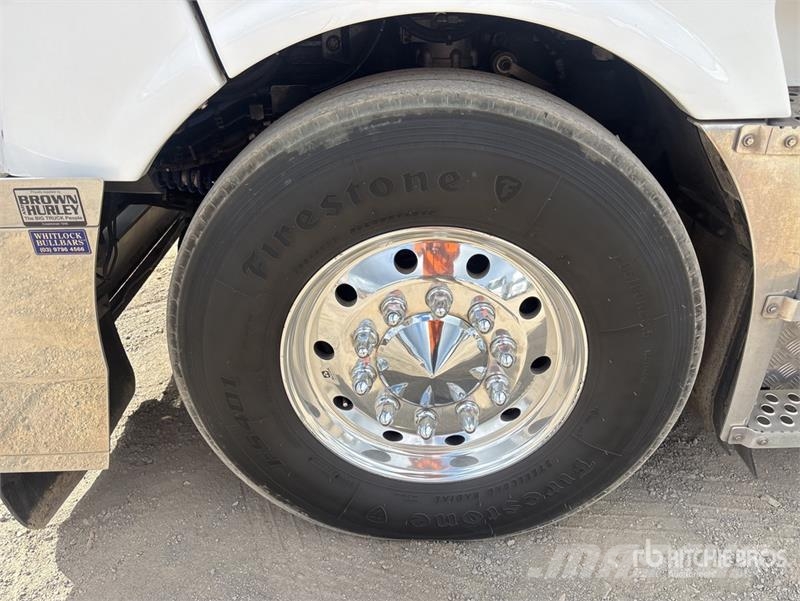 Kenworth K200 Big Cab Aerodyne 6x4 T/A Sleeper Truck Tracto 트랙터 유닛