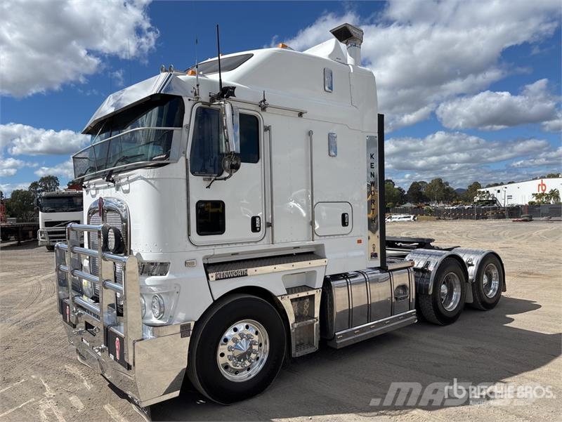 Kenworth K200 Big Cab Aerodyne 6x4 T/A Sleeper Truck Tracto Trekkers