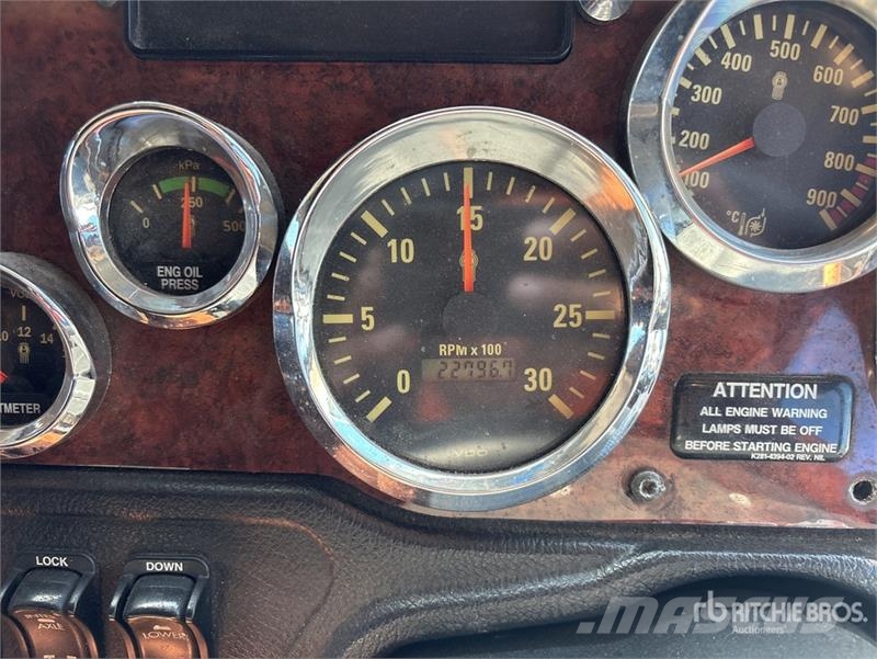 Kenworth K200 Big Cab Aerodyne 6x4 T/A Sleeper Truck Tracto Vlačilci