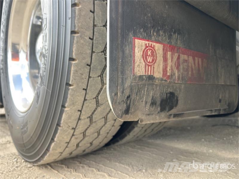 Kenworth K200 Big Cab Aerodyne 6x4 T/A Sleeper Truck Tracto Ťahače