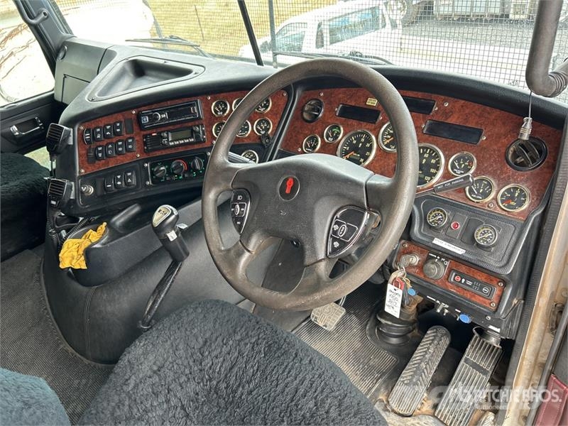Kenworth K200 Big Cab Aerodyne 6x4 T/A Sleeper Truck Tracto Cabezas tractoras