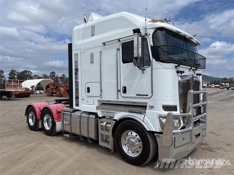 Kenworth K220 Big Cab Aerodyne 6x4 T/A Sleeper Truck Tracto Truck Tractor Units