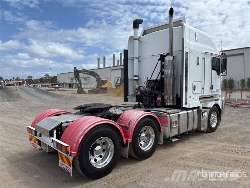 Kenworth K220 Big Cab Aerodyne 6x4 T/A Sleeper Truck Tracto Truck Tractor Units
