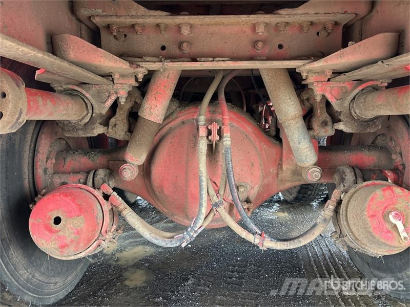Kenworth L700 6x4 w/Palfinger PK12000 A 4.48 t Knuckle Boom Vlakke laadvloer met kraan