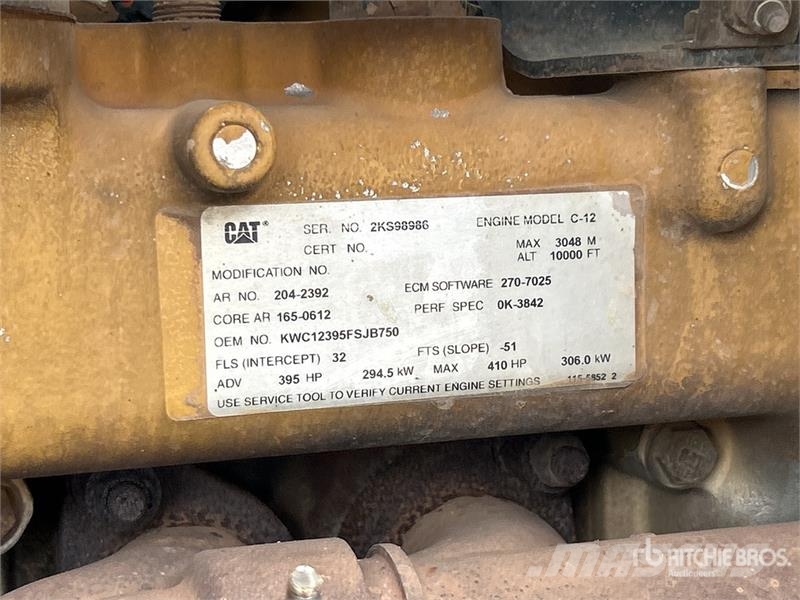 Kenworth T401 6x4 T/A Day Cab Truck Tractor Cabezas tractoras