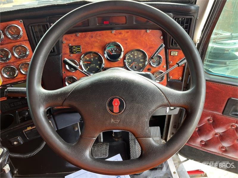 Kenworth T404SAR Tegljači