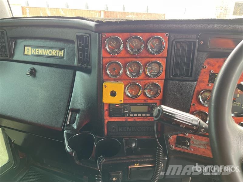 Kenworth T404SAR Tegljači