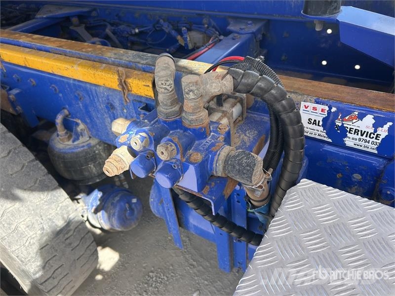 Kenworth T408SAR 6x4 T/A Dump Truck Autobasculanta
