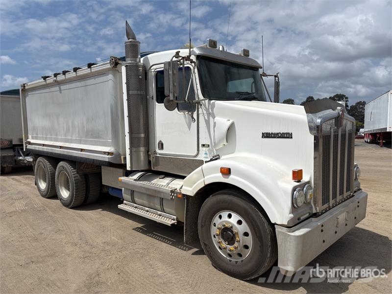 Kenworth T408SAR 6x4 T/A Dump Truck Грузовики-Самосвалы