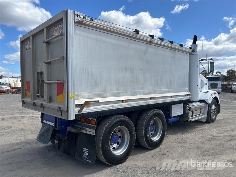 Kenworth T408SAR 6x4 T/A Dump Truck Autobasculanta