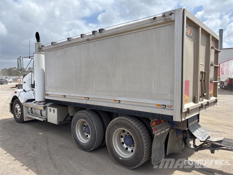 Kenworth T408SAR 6x4 T/A Dump Truck Грузовики-Самосвалы