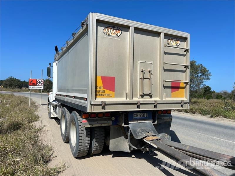 Kenworth T408SAR 6x4 T/A Dump Truck Kallurid
