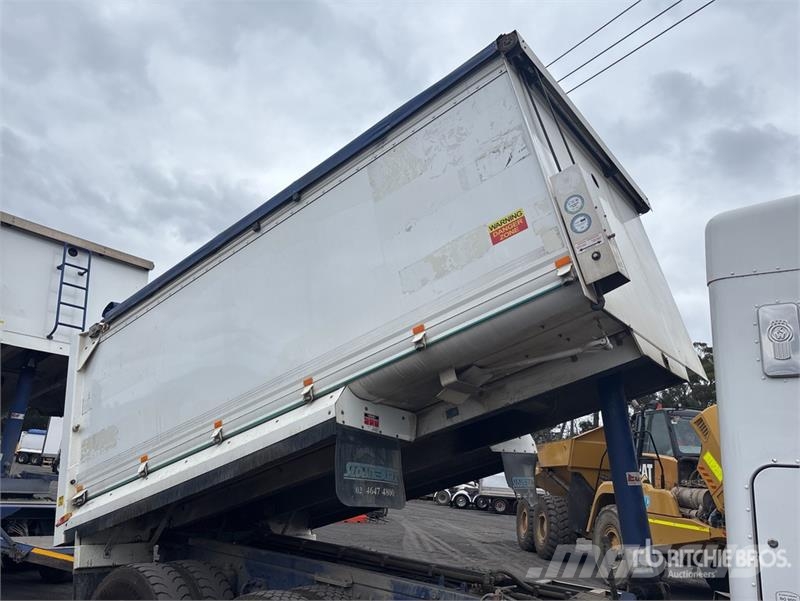 Kenworth T409SAR Autobasculanta