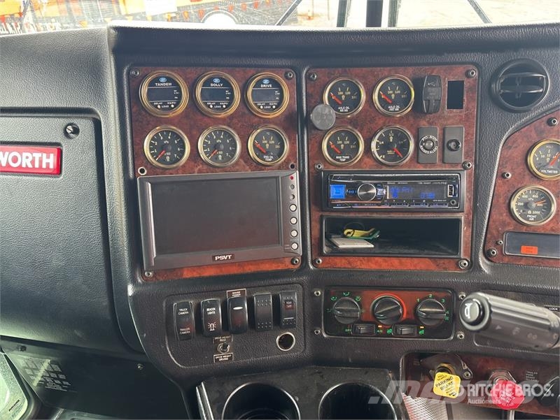 Kenworth T409SAR Autobasculanta