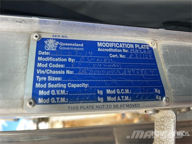 Kenworth T608 10000 L 6x4 Water Truck Kamioni za vodu