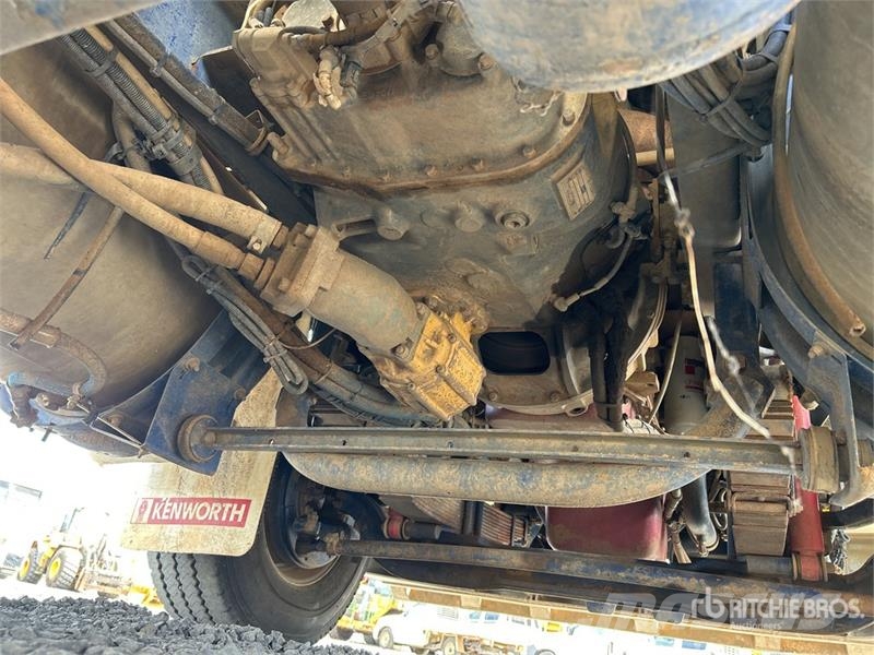 Kenworth T608 10000 L 6x4 Water Truck Kamioni za vodu