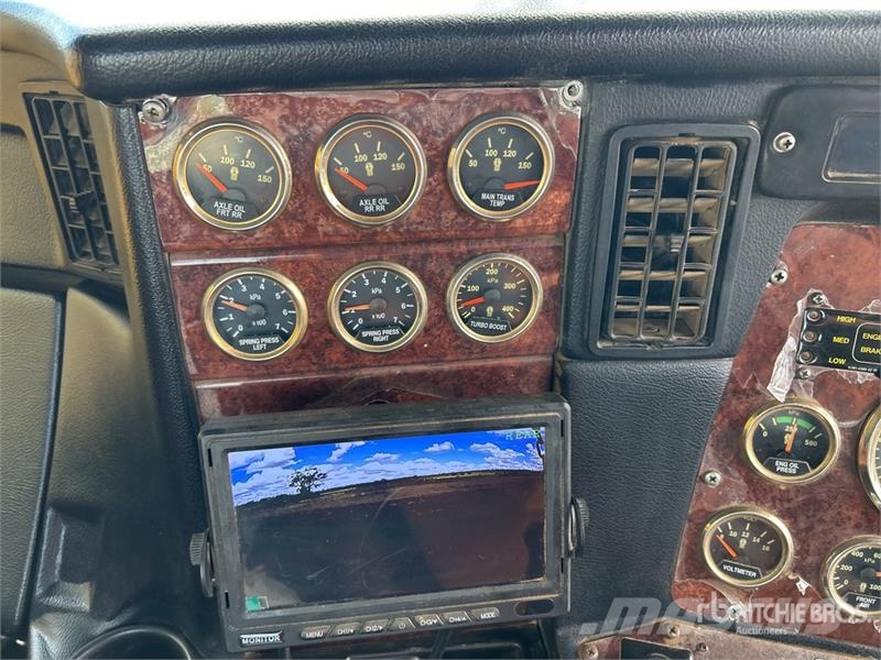 Kenworth T608 10000 L 6x4 Water Truck Kamioni za vodu