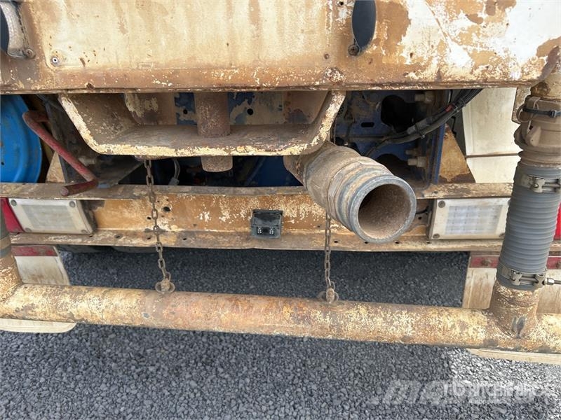 Kenworth T608 10000 L 6x4 Water Truck Kamioni za vodu